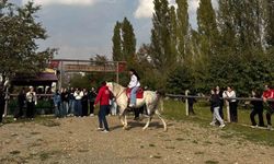 Öğrenciler çiftlikte bağımlılığa karşı bilinçlendirildi