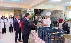 Öğrencilere sıcak çorba ikramı