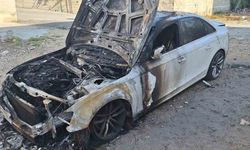 Otomobile önce ateş açıldı, sonra kundaklandı