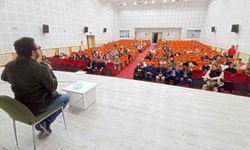 Oytun Erbaş'tan 'Hayata Bir de Buradan Bak' söyleşisi