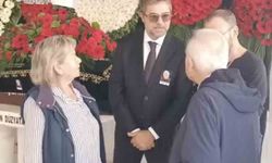 Oyuncu Engin Altan Düzyatan'ın babası İzmir'de son yolculuğuna uğurlandı
