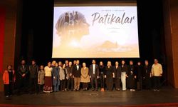 'Patikalar' belgeseli kanserle mücadele eden kadınların tanıklıklarını ekrana taşıdı