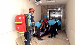 Şanlıurfa'da UMKE'nin 6.9'luk deprem tatbikatı gerçeği aratmadı