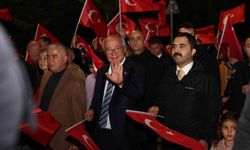 Şile'de 29 Ekim coşkusu Cumhuriyet Bayramı korteji ve Tuğba Yurt konseriyle yaşandı