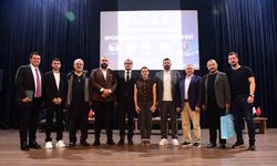 Sporda Bilim ve Vizyon Zirvesi paneli genç sporcuları buluşturdu