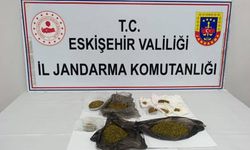 Şüpheli araçta yapılan aramada 174 gram bonzai ele geçirildi