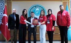 TEKNOFEST'te üçüncülük ödülü getiren projeye Rektör Oğurlu'dan tebrik