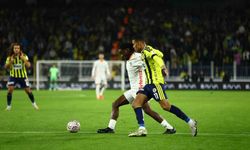 Trendyol Süper Lig: Fenerbahçe: 0 - Corendon Alanyaspor: 0 (Maç devam ediyor)