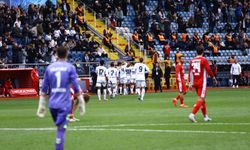 Trendyol Süper Lig: Kasımpaşa: 2 - Samsunspor: 1 (İlk yarı)