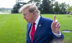 Trump, Rusya'ya yönelik bazı yaptırımları askıya aldı