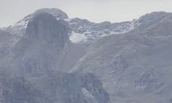 Tunceli'de mevsimin ilk karı yüksek kesimlere yağdı