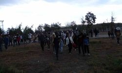 Türk Yıldızları'nın gösterisi için Malatyalılar yağmura rağmen alana akın etti