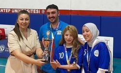 Üniversiteyi yasa boğan ölüm