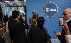 Uzay Kongresi'nde girişimler dünya devleriyle buluştu, robot AMECA ilk kez ziyaretçilerin karşısına çıktı