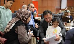 Vali Çiçek, vatandaşların talep ve önerilerini dinledi