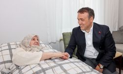 Vali Sözer, yaşlı çiftin evine konuk oldu