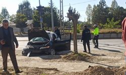 Van'da 1 kişinin öldüğü, 4 kişinin yaralandığı kazanın güvenlik kamerası görüntüleri ortaya çıktı