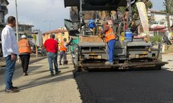 Yenipazar'da Büyük Menderes Caddesi'ne sıcak asfalt serimi başladı