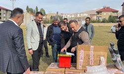 Yüksekova'da arılar elektrikli çitle koruma altında: 30 üreticiye hibe desteği