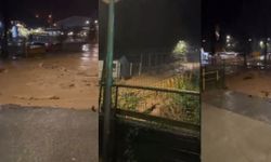 Madenli'de Dere Taştı: Bağlantı Yolu Trafiğe Kapatıldı