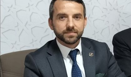 “Koltuk sevdası, dava sevdasının önüne geçmiş”  dedi istifa etti