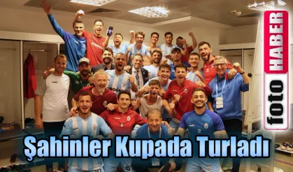 Pazarspor kupada gençlerle turladı