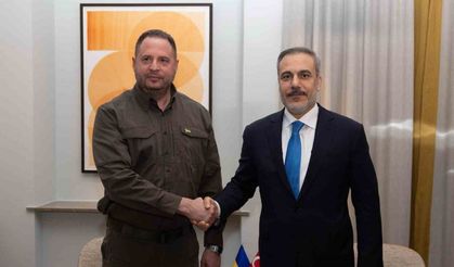 Bakan Fidan Ukrayna Cumhurbaşkanlığı Ofisi Başkanı Andriy Yermak ile görüştü