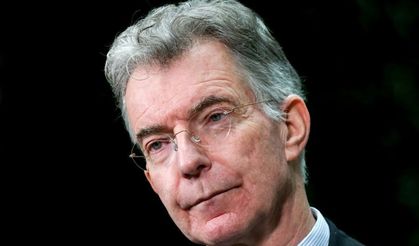 Münih Güvenlik Konferansı Başkanı Heusgen, görevi Stoltenberg’e gözyaşlarıyla devretti