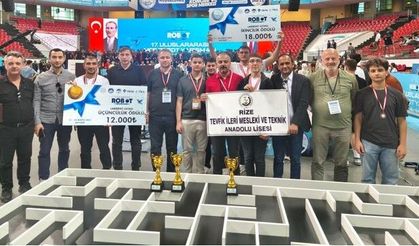 Rize ekibi Uluslararası Robot Yarışmasından ödüllerle dönüyor