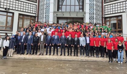 Güneysu’da  Sporun Parlayan Yıldızları Sahnede