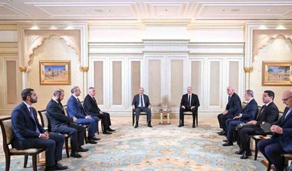 Azerbaycan Cumhurbaşkanı Aliyev ile Ermenistan Başbakanı Paşinyan’ın görüşmesi başladı