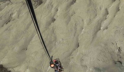 Nepal-Çin sınırında sel felaketi: 1 ölü, 28 kayıp