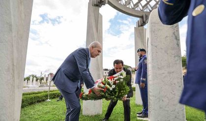 TBMM Başkanı Kurtulmuş, Aliya İzzetbegoviç’in kabrini ziyaret etti