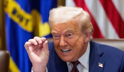 ABD’nin, Rus petrolü ithal eden Hindistan’a ilave yüzde 25 gümrük vergisi yürürlüğe girdi