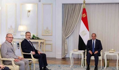 Bakan Fidan, Mısır Cumhurbaşkanı Sisi tarafından kabul edildi