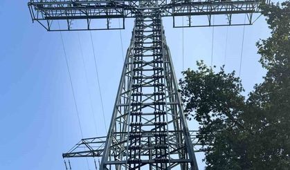 Berlin’de elektrik direklerinde kundaklama şüphesi