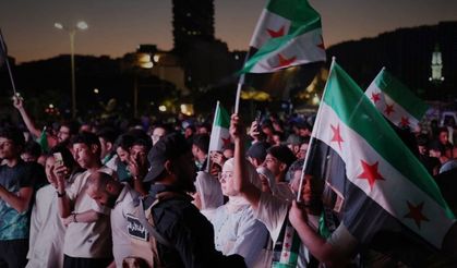 Suriye halkı, Eş-Şara’nın BM’ye hitabını dinlemek için meydanları doldurdu