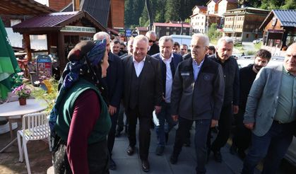 Yol açıldı,Bakanlar Uraloğlu  ve Bak Ayder Yaylasına ulaştı