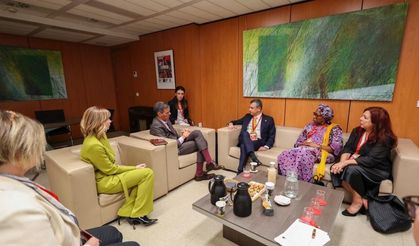 CHP Genel Başkanı Özel, İspanya Başbakanı Sanchez ile görüştü