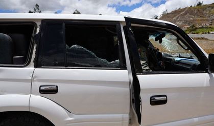 Ekvador Devlet Başkanı Noboa’nın aracına taşlı ve silahlı saldırı düzenlendi