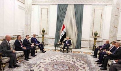 Dışişleri Bakanı Fidan, Irak Cumhurbaşkanı Reşid ile bir araya geldi