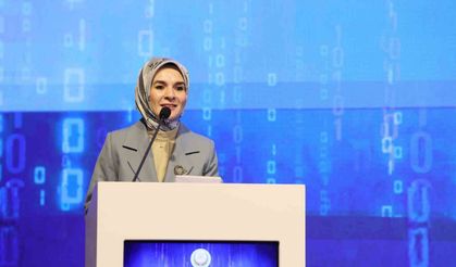 Bakan Göktaş: 'Dijital medya ve oyun platformlarına dair yasal düzenlemeyi yakın zamanda hayata geçireceğiz'