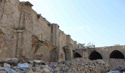 Gazze’nin en eski camisi Büyük Ömer Camii’nde restorasyon çalışmaları başladı