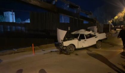 Kontrolden çıkan Tofaş inşaat sahasına uçtu