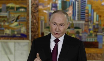 Putin: "Biz, Batı’nın Ukrayna’yı kullanarak üzerimize yönlendirdiği savaşı durdurmak istiyoruz"