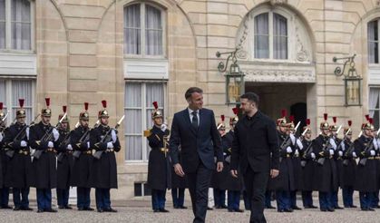 Zelenskiy, Macron ile bir araya geldi