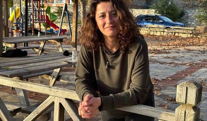 Oyuncu Metin Akpınar'ın biyolojik kızı Duygu Nebioğlu: '20 yıldır verdiğim mücadelede ne kadar haklı olduğumu bugün gördüm'