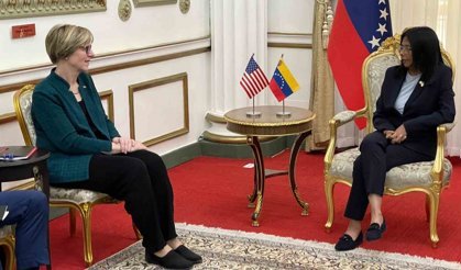Venezuela Geçici Devlet Başkanı Rodriguez, ABD'li temsilciyle görüştü