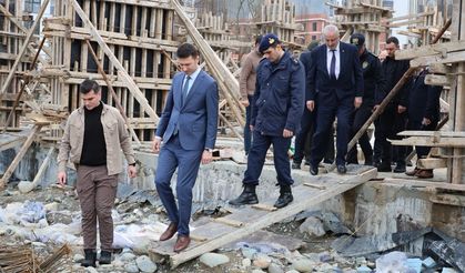 Arhavi Hüseyin Gürkan Lisesi inşaatı sürüyor