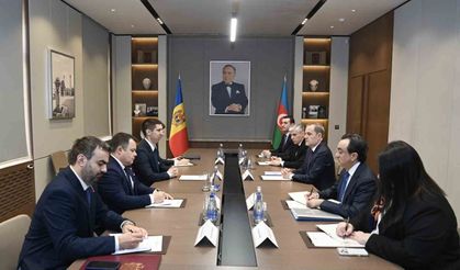 Azerbaycan, İran'daki tüm diplomatik personelini geri çekiyor